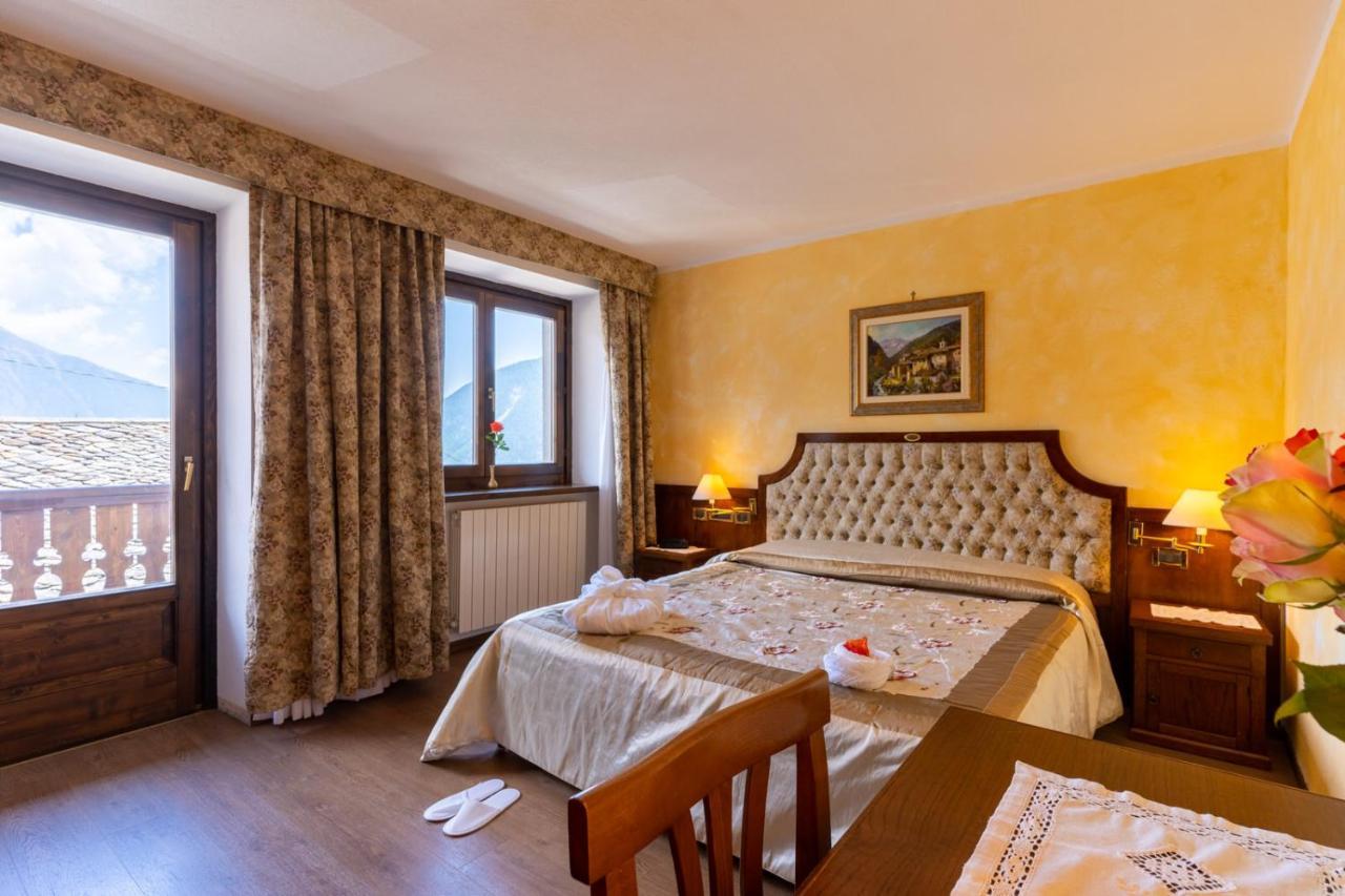 Hotel Des Alpes Saint-Rhemy-En-Bosses Dış mekan fotoğraf