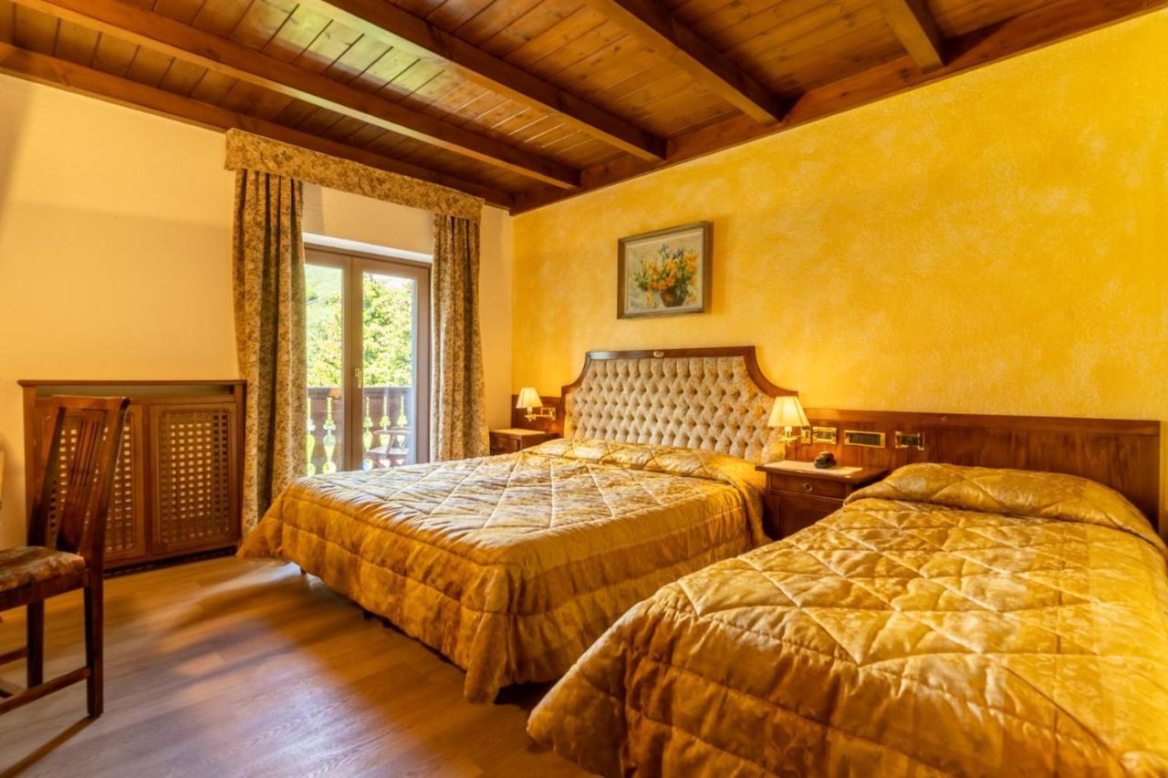 Hotel Des Alpes Saint-Rhemy-En-Bosses Dış mekan fotoğraf