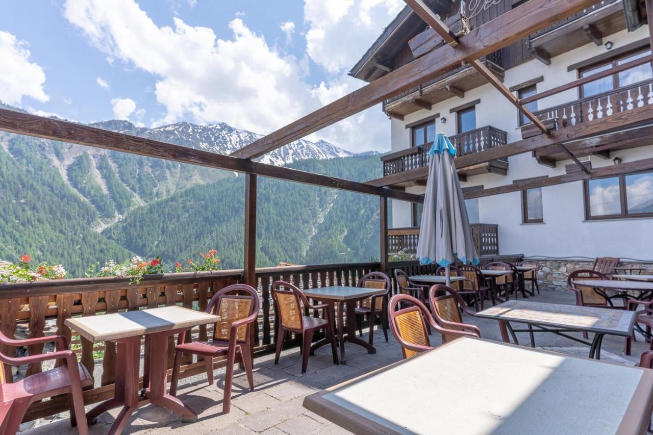 Hotel Des Alpes Saint-Rhemy-En-Bosses Dış mekan fotoğraf