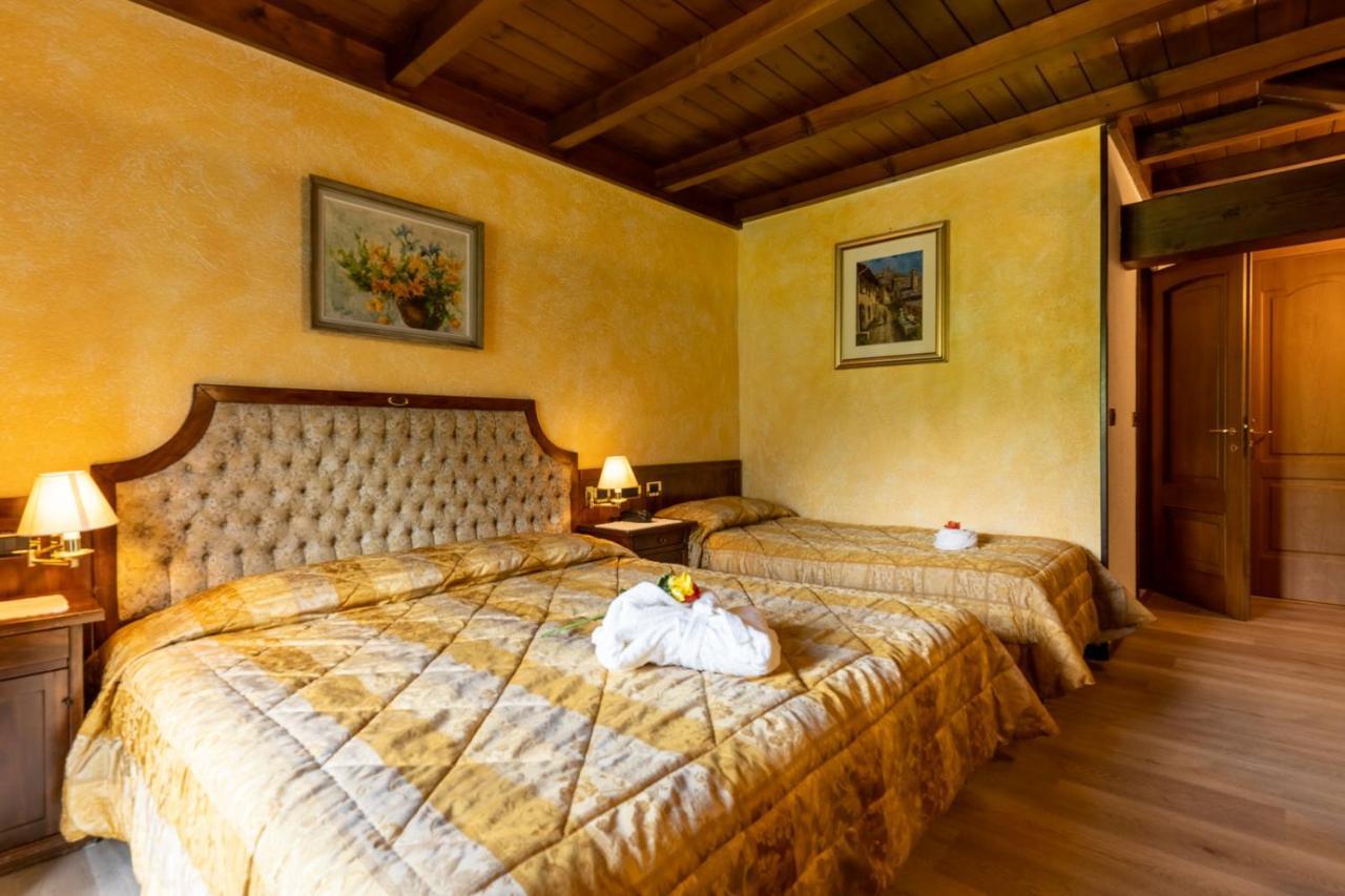 Hotel Des Alpes Saint-Rhemy-En-Bosses Dış mekan fotoğraf