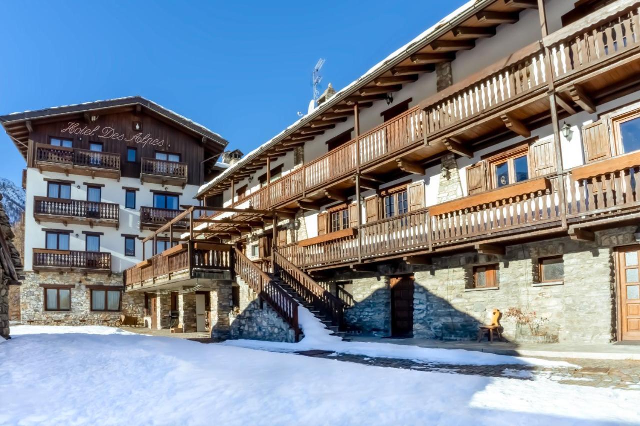 Hotel Des Alpes Saint-Rhemy-En-Bosses Dış mekan fotoğraf